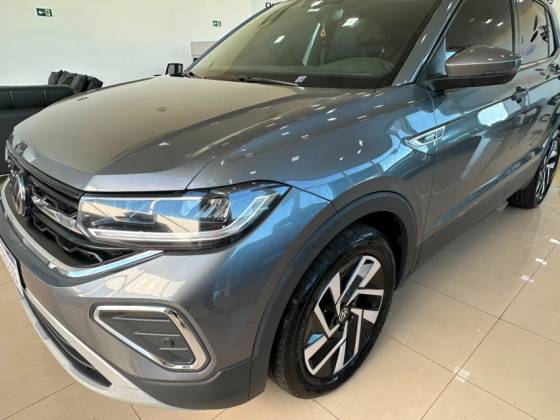 VOLKSWAGEN T-CROSS 1.4 250 TSI TOTAL FLEX HIGHLINE AUTOMÁTICO VOLKSWAGEN T-CROSS 1.4 250 TSI TOTAL FLEX HIGHLINE AUTOMÁTICO